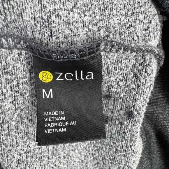 Gwen Cozy Pullover Size Medium - Picture 16 of 16